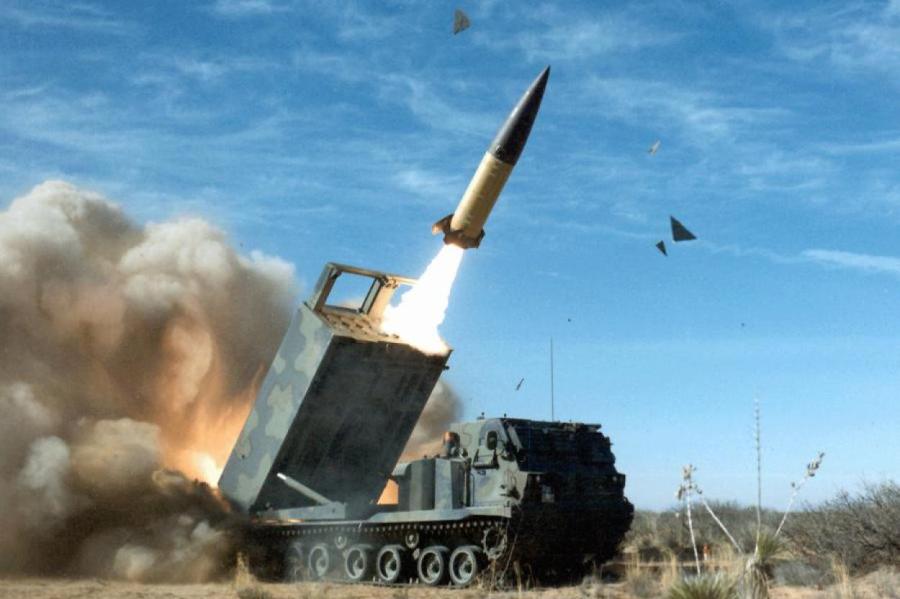 Латвия приобретет у США дальнобойные ракеты ATACMS