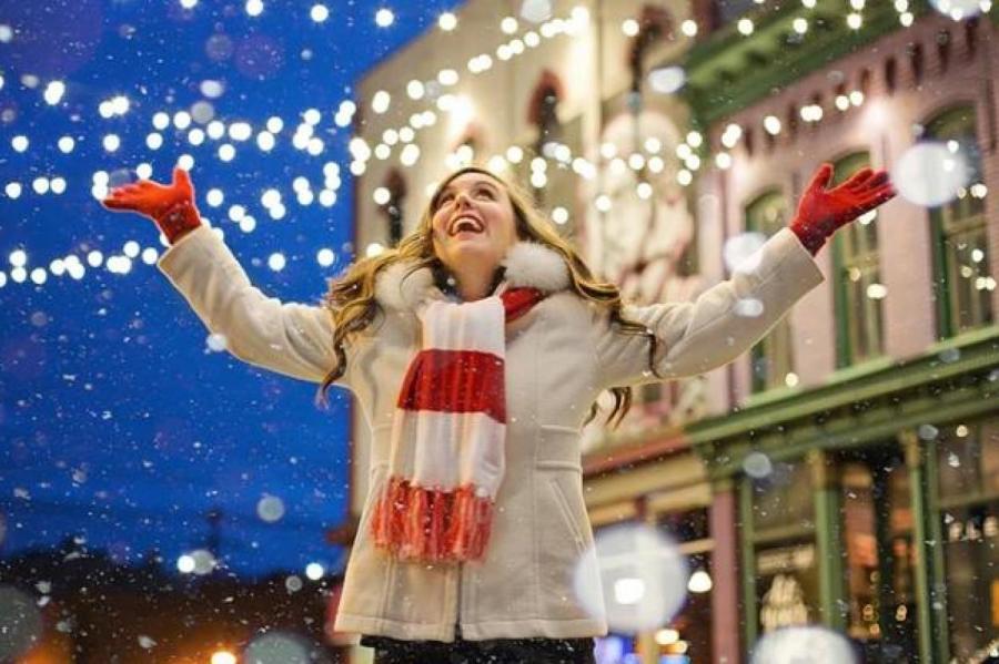 Яркое шоу, Дед мороз и подарки - уже 23 декабря в Риге