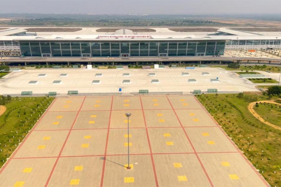 Ангола контрастов: отгрохали аэропорт за 3 миллиарда, 60% народа - нищие (ВИДЕО)