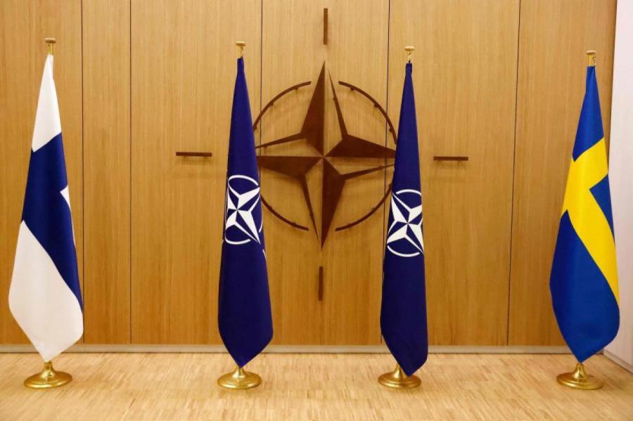 Турция отложила вопрос вступления Швеции в НАТО на неопределенный срок
