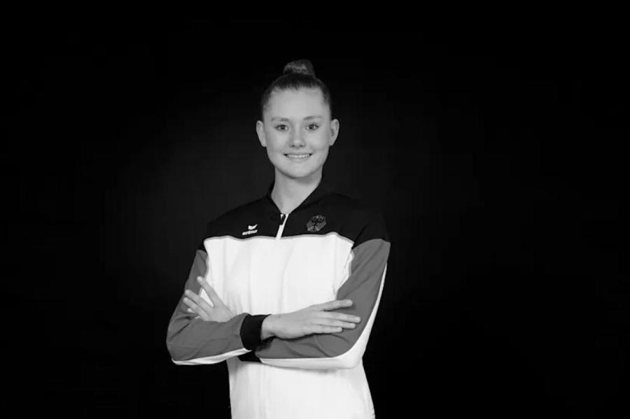 Гимнастка из сборной Германии умерла в 16 лет