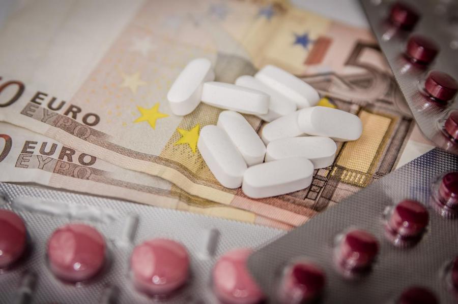 Минздрав ЛР предупреждает: цены на лекарства снизятся. Но это не точно