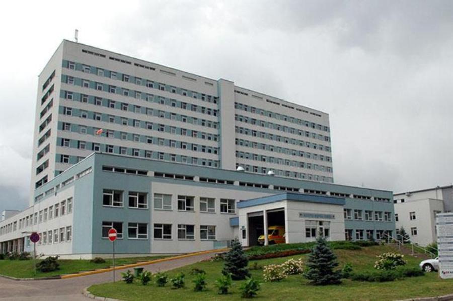 Министр обещал погасить долги по зарплатам врачам Даугавпилса