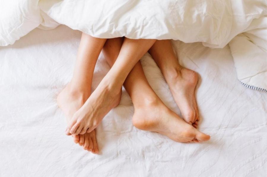 То, что доктор прописал: почему секс по утрам полезнее зарядки