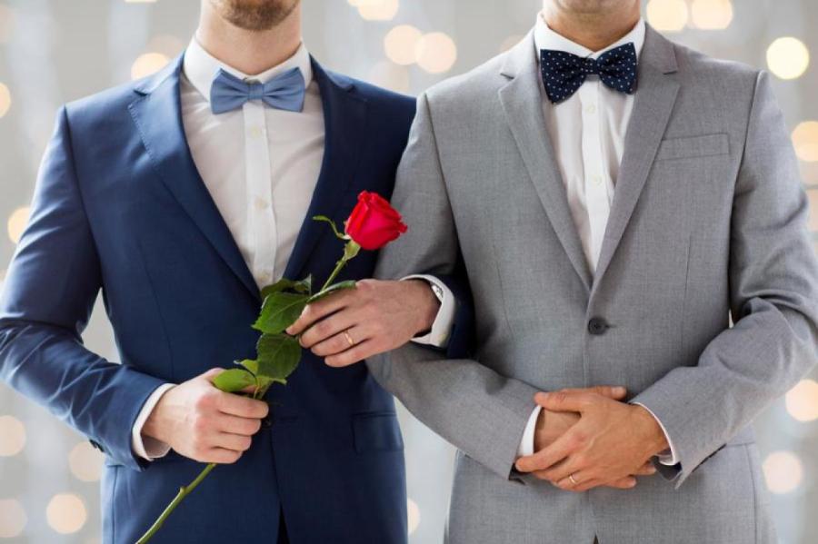 С сегодняшнего дня в Эстонии разрешены однополые браки
