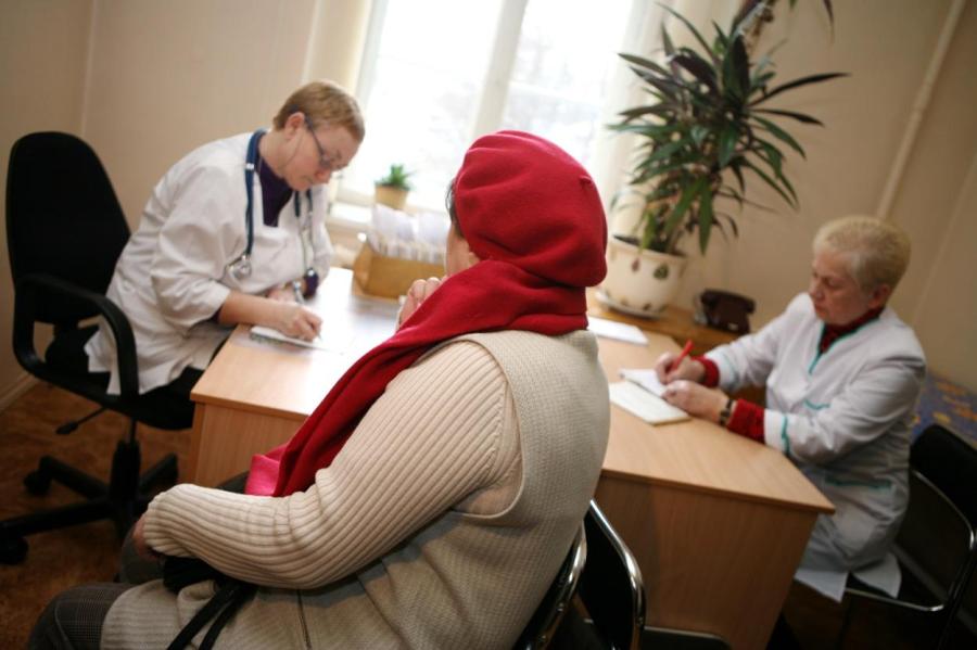 Минздрав победил: латвийские семейные врачи будут работать по-старому