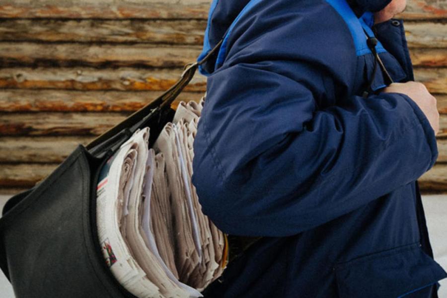 Латвийская пенсия по почте: три минуты у дверей – и почтальон уходит?