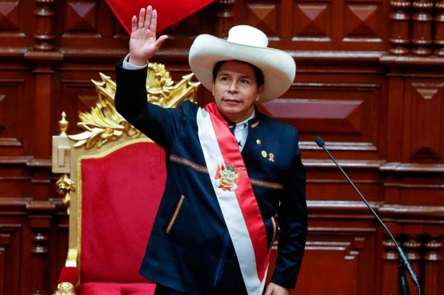 Экс-президента Перу могут посадить на 34 года за роспуск парламента (ВИДЕО)