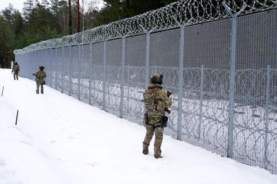 Мороз и снег спасают Латвию от атак мигрантов