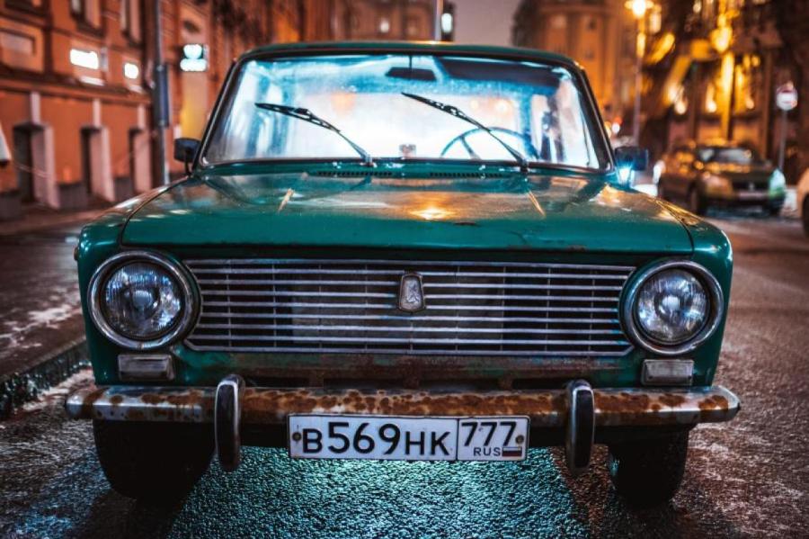 Латвийские номерные знаки выданы 31 автомобилю из России
