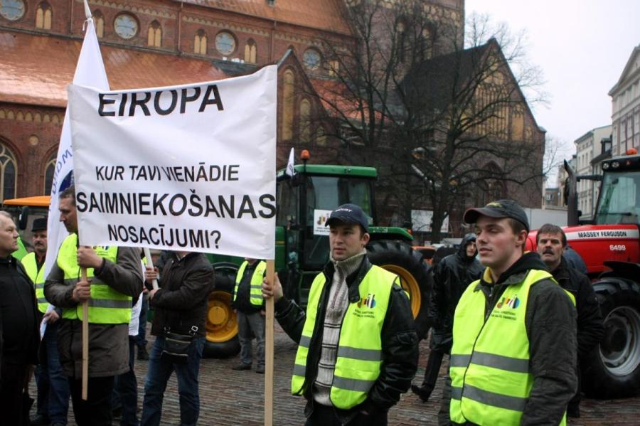 Чаша терпения переполнена: латвийские фермеры тоже выйдут на улицы