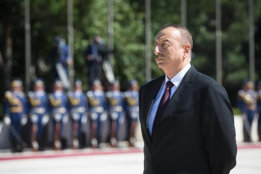 Алиев вновь побеждает на выборах президента Азербайджана