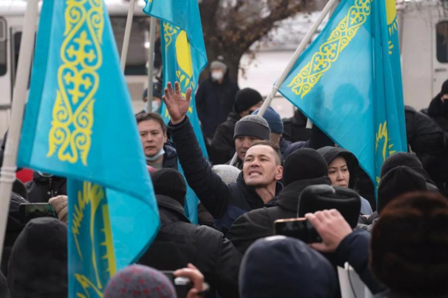 Бунт и революция?! Национализм в Казахстане подожжёт Среднюю Азию — профессор