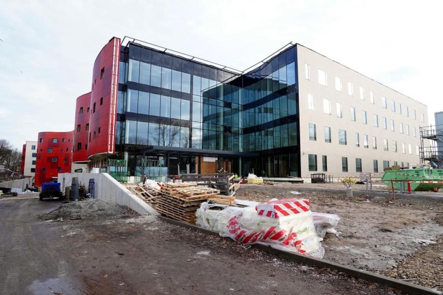 За ошибки при строительстве больницы заплатят жители Латвии - мнение