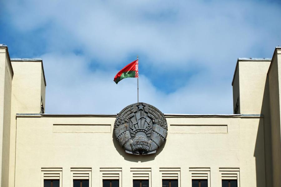 Общество Беларуси сдержанно относится к сближению с Россией - разведка Латвии
