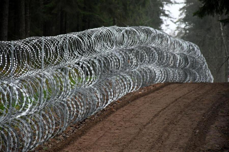 После перерыва мигранты снова атакуют границы Латвии
