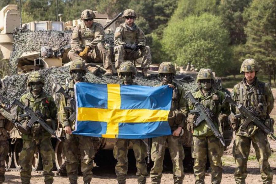 Швецию берут в НАТО: в Латвии разместятся сотни шведских солдат и офицеров