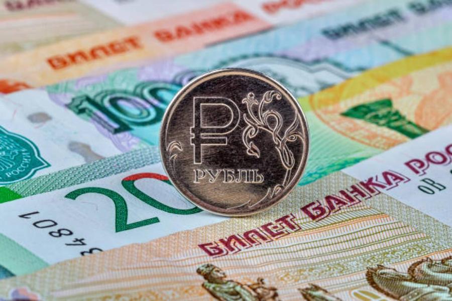 Фальшивомонетчикам надоело подделывать русские рубли (ВИДЕО)