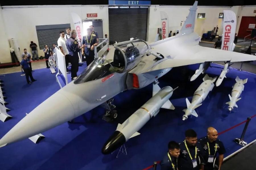 «‎Грифоны» из Швеции могут прилететь в Украину раньше F-16 (ВИДЕО)