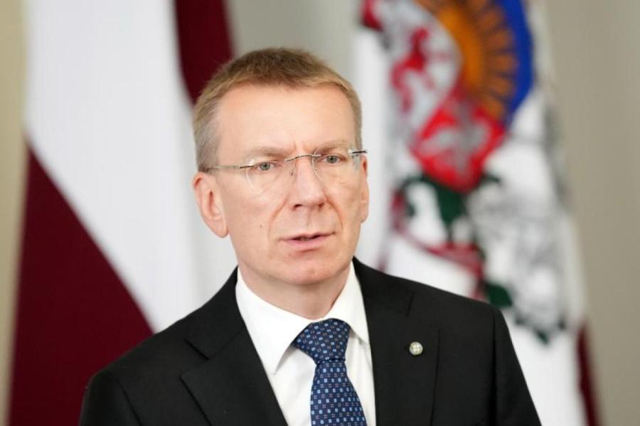Президент: для Латвии сейчас нет военной угрозы