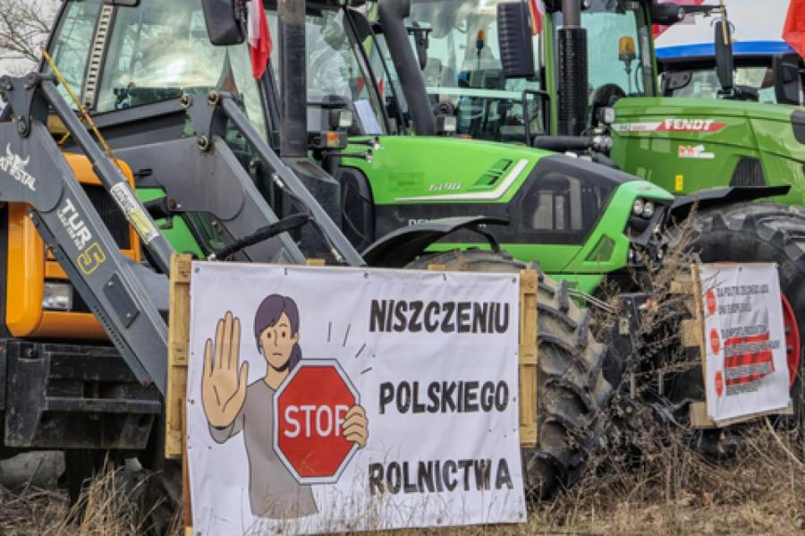 Вильнюс не смог отговорить польских фермеров от блокады литовской границы