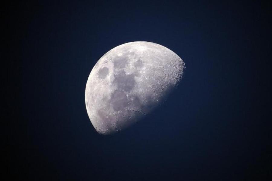 Китай установит на Луне систему наблюдения для защиты: что известно