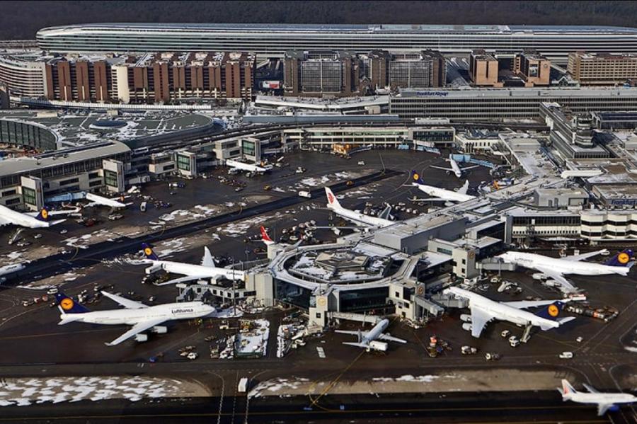 Забастовка работников аэропорта Франкфурта нарушит авиасообщение в Европе