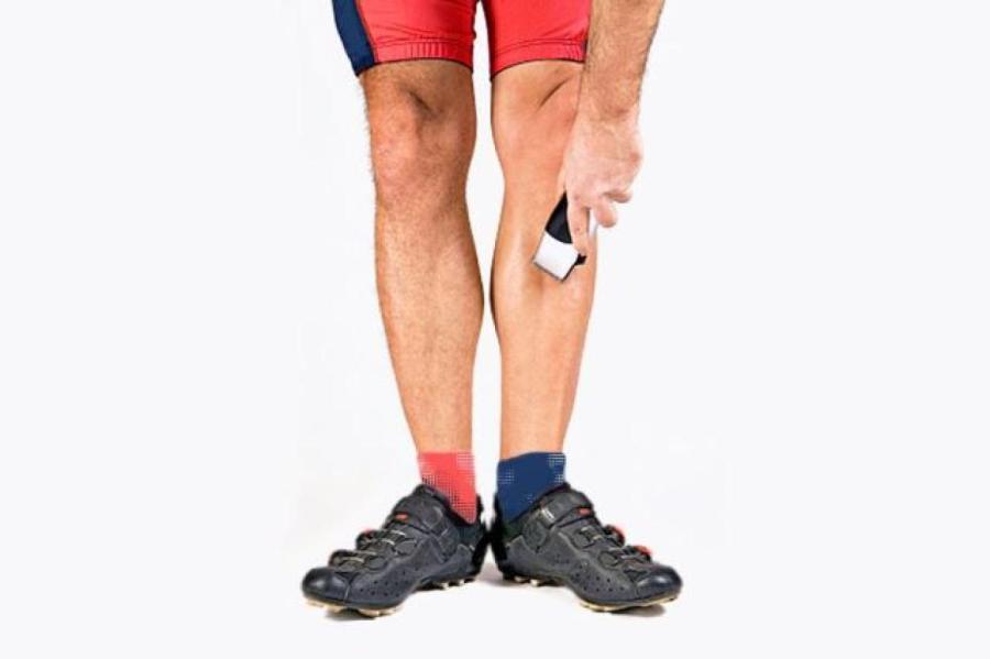 Зачем мужчины-велосипедисты бреют ноги?