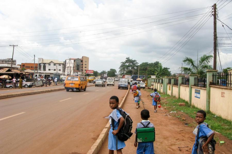 В Нигерии боевики похитили 227 школьников