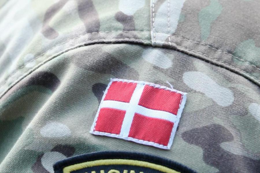Дания планирует призывать женщин в армию и продлить срок службы