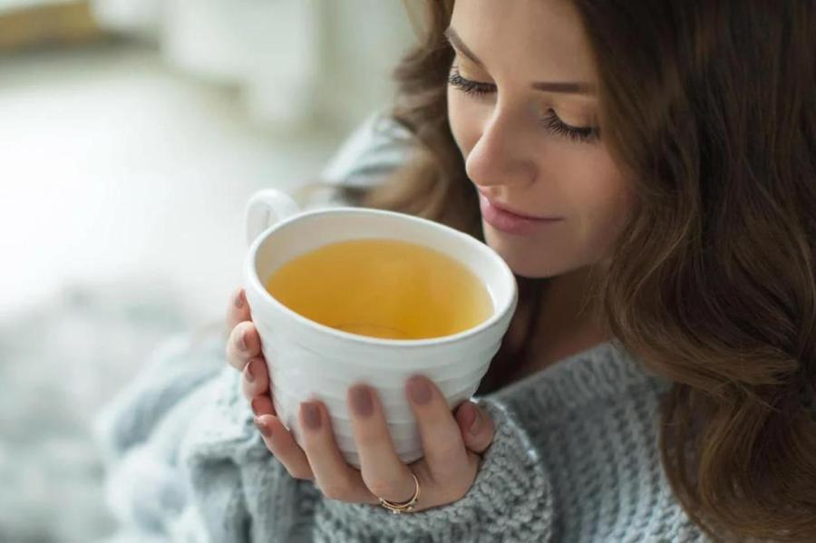 Какой чай поможет снять головную боль, а какой — спровоцирует ее появление