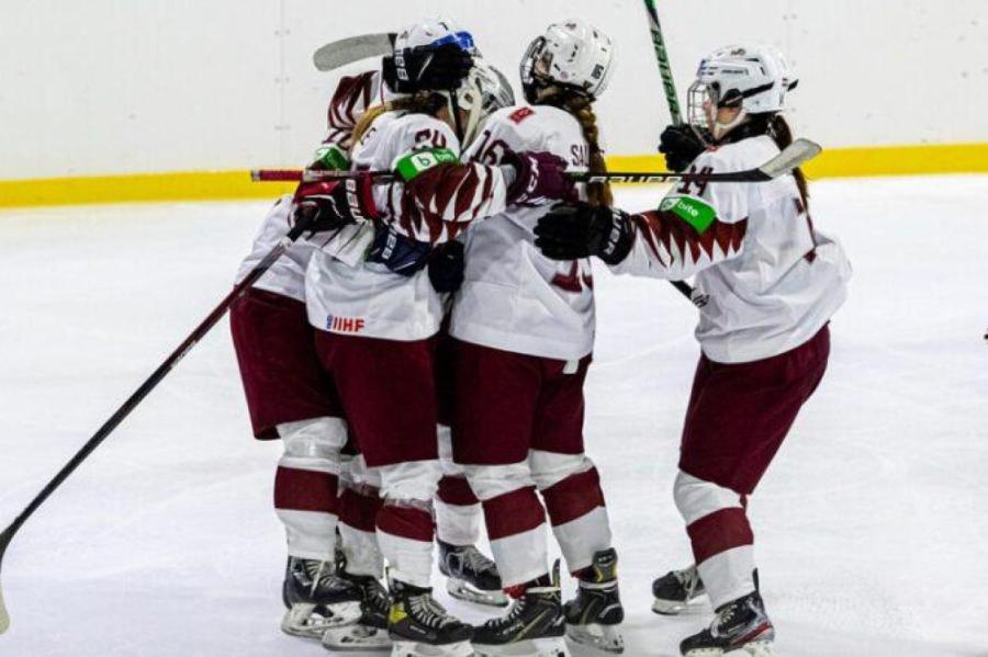 Женская сборная Латвии по хоккею встретится с Польшей