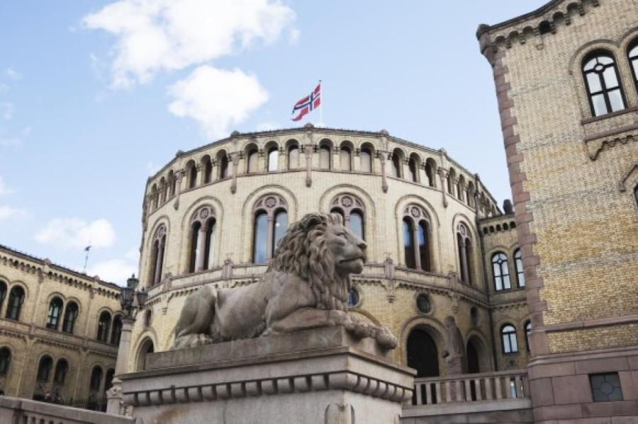 В парламент Норвегии поступили сообщения об угрозе взрыва