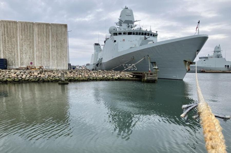Дания закрыла пролив из-за сбоя ракеты на военном корабле