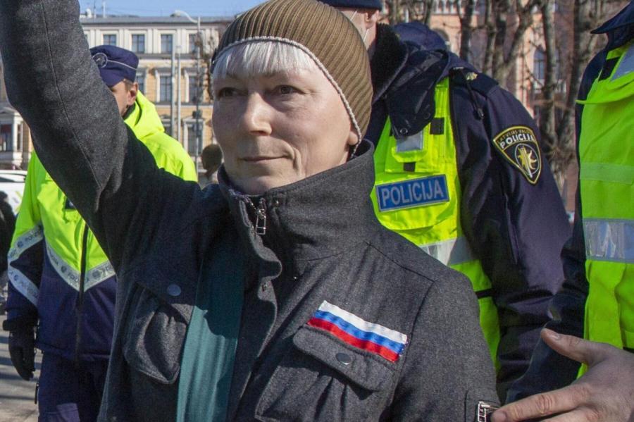 Пророссийскую активистку Елену Крейле отправили за решетку