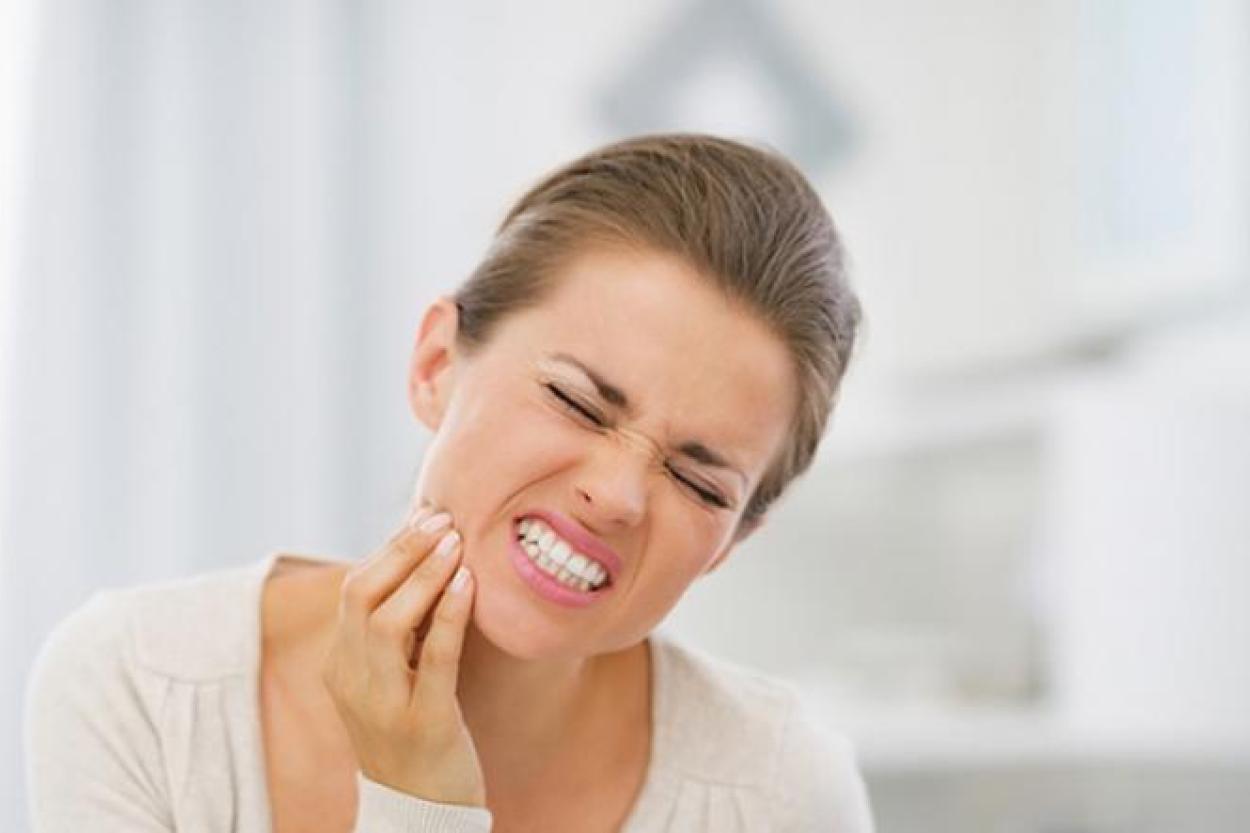Стоматолог рассказал, как быстро снять зубную боль