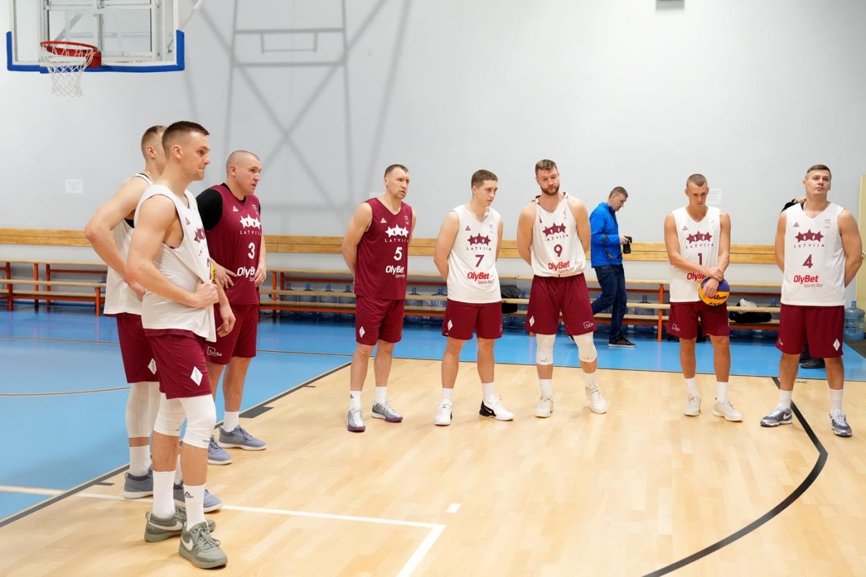 Сборная Латвии по баскетболу 3х3 поборется сегодня за олимпийскую путевку
