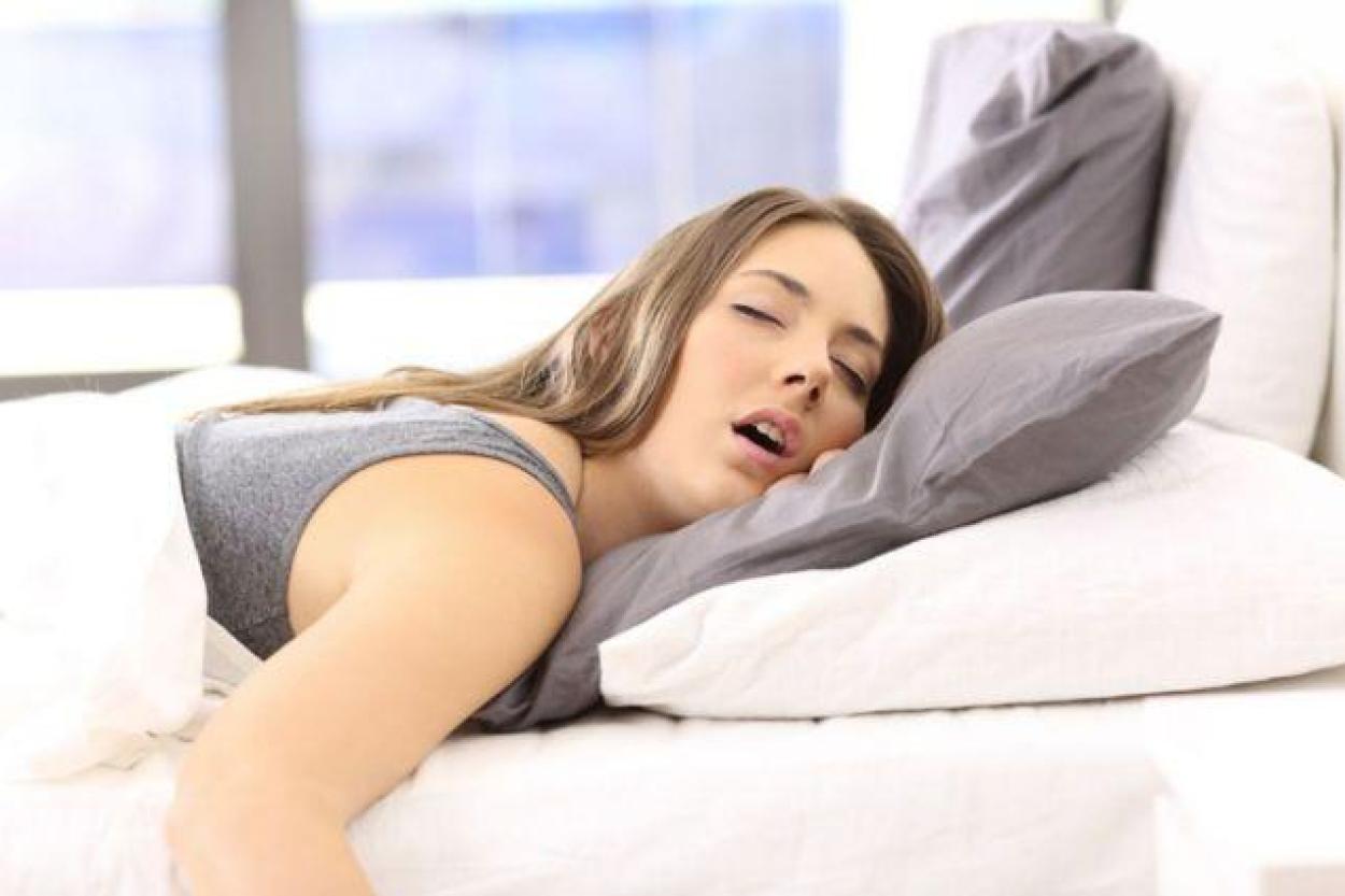 Шесть странных способов быстрее заснуть, которые действительно работают
