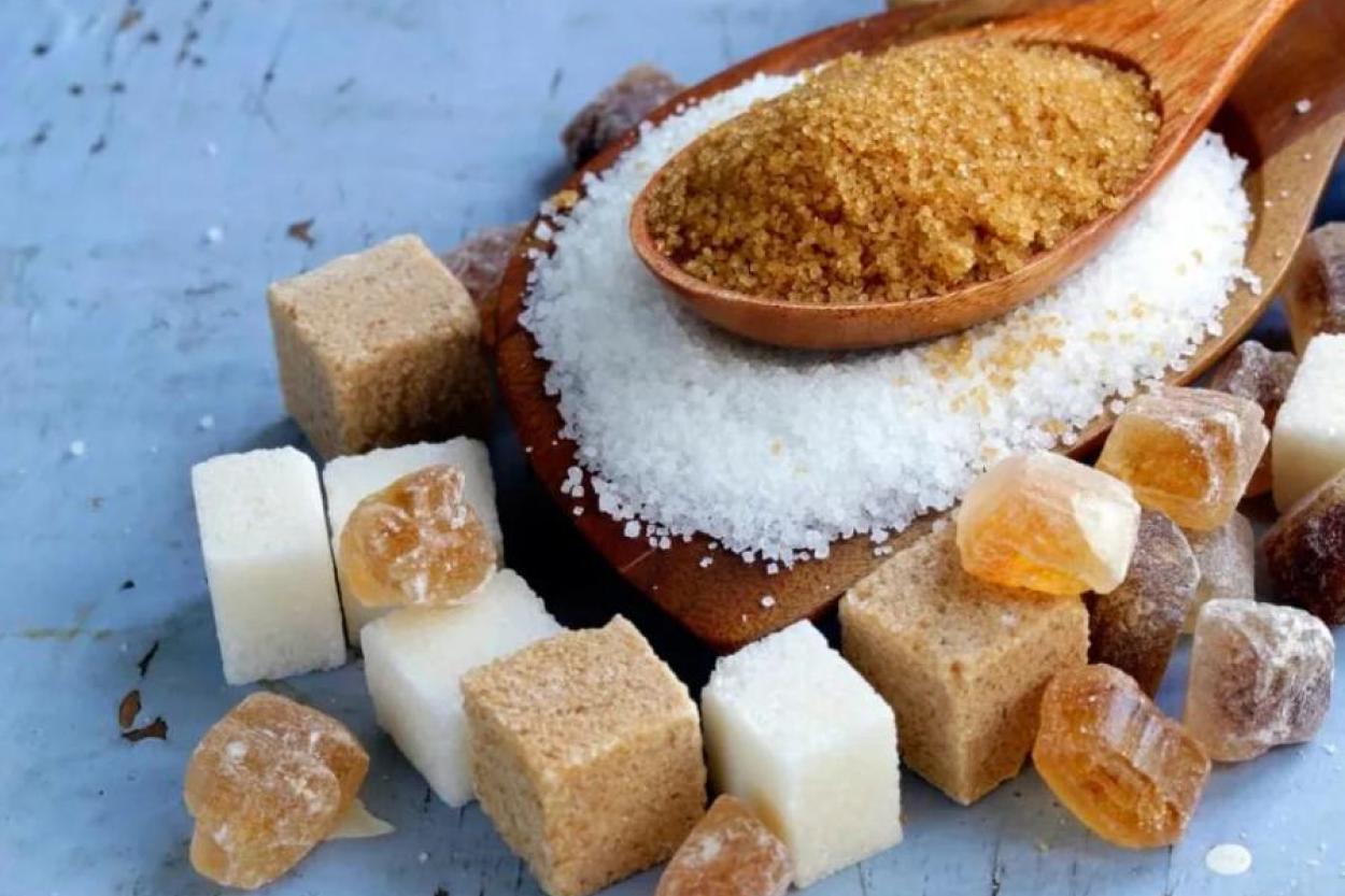 Специалисты по питанию заявили, что полный отказ от сахара не является полезным