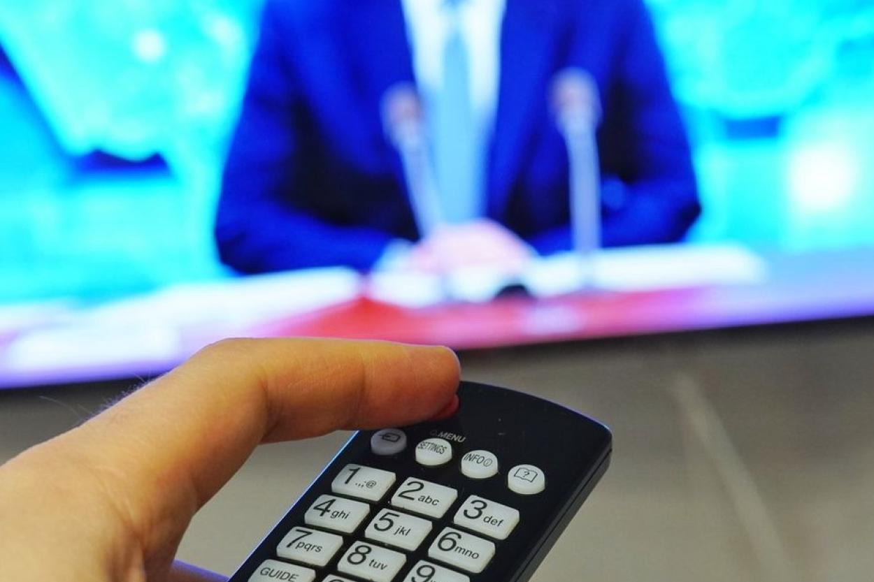 Зрители выбрали кнопку: выяснилось, что в Латвии до сих пор смотрят ТВ из РФ