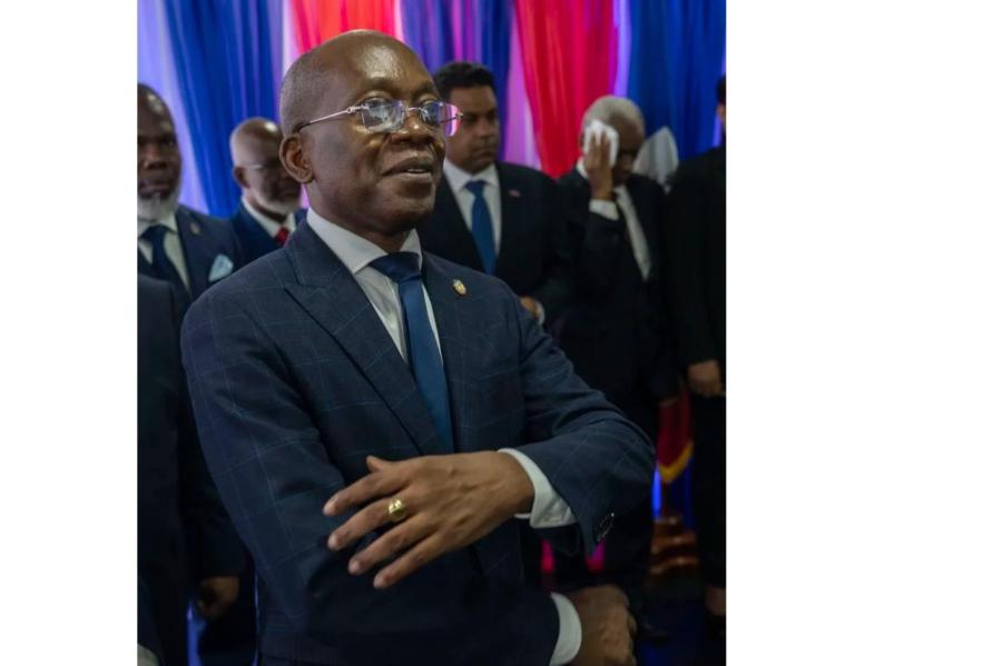Временный премьер Гаити может пригласить войска ООН (ВИДЕО)