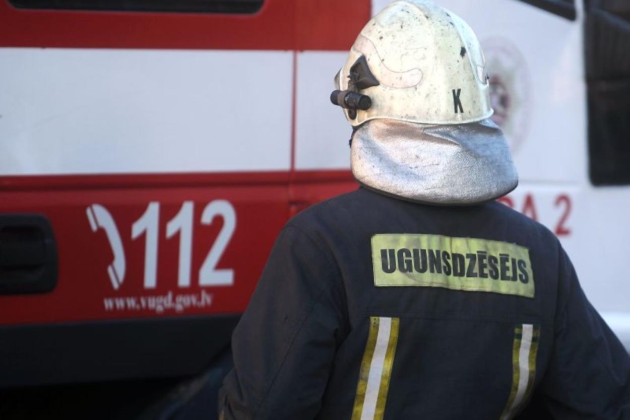 За прошедшие сутки в Латвии зарегистрировано 11 пожаров