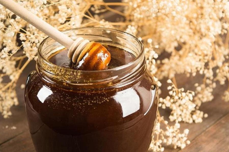Теряет ли мед свои свойства в горячем чае?