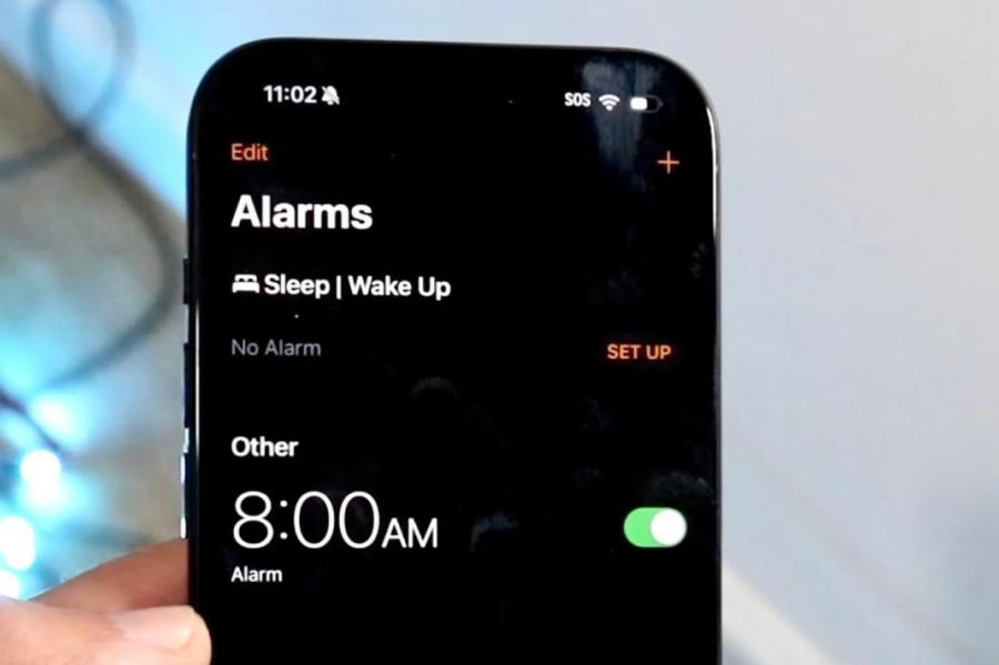 iPhone перестали будить хозяев: в смартфоне замечен сбой в будильнике