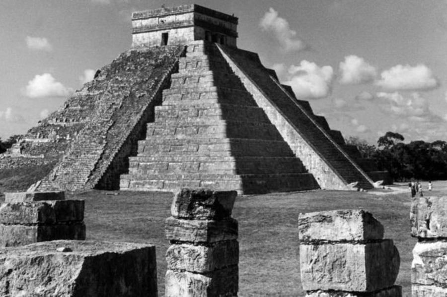 Площадки для игры в мяч майя оказались священными