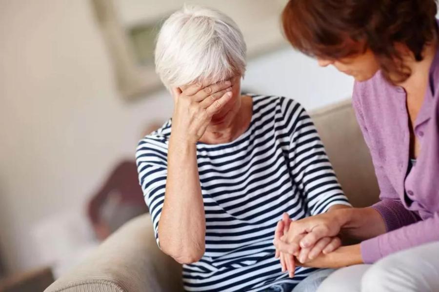 Люди с болезнью Альцгеймера не могут сделать эти пять вещей: проверьте себя