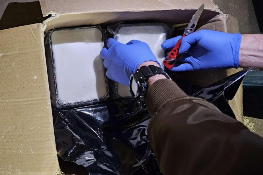 Нашли килограмм кокаина: дилеры возили наркотики из Латвии в Эстонию