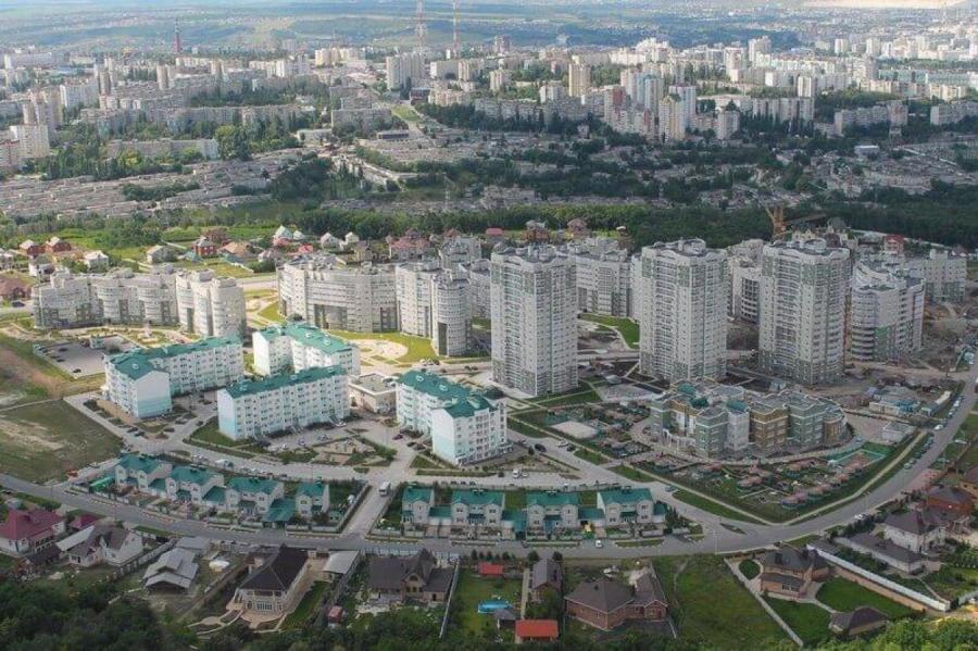 В Белгороде заявили, что от обстрела пострадали 300 квартир
