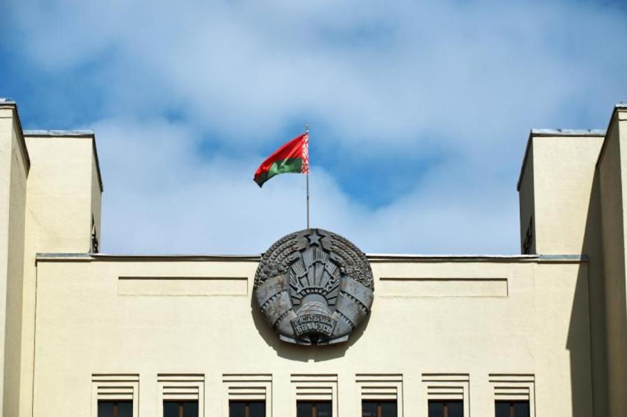 Беларусь расправляется с активистами оппозиции, конфисковывая недвижимость