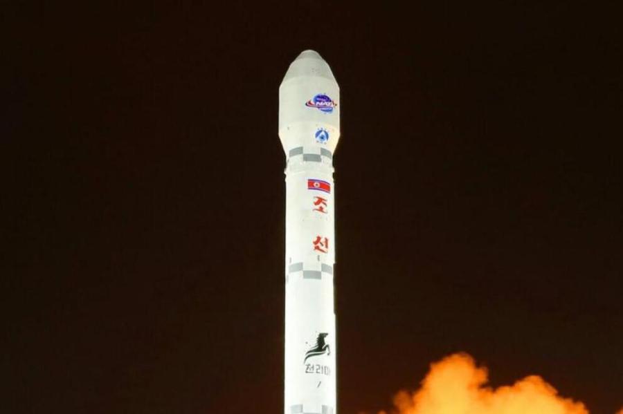 КНДР готовится запустить спутник-шпион с помощью РФ - Сеул